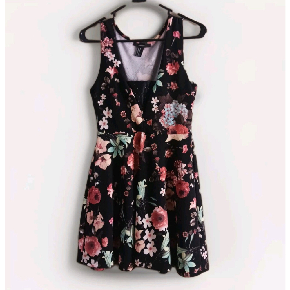 Vintage Forever 21 Black Floral Fit And Flare Dress Medium